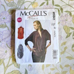 Sewing Pattern UNCUT McCalls 6841 Size Lg-XL-XXL